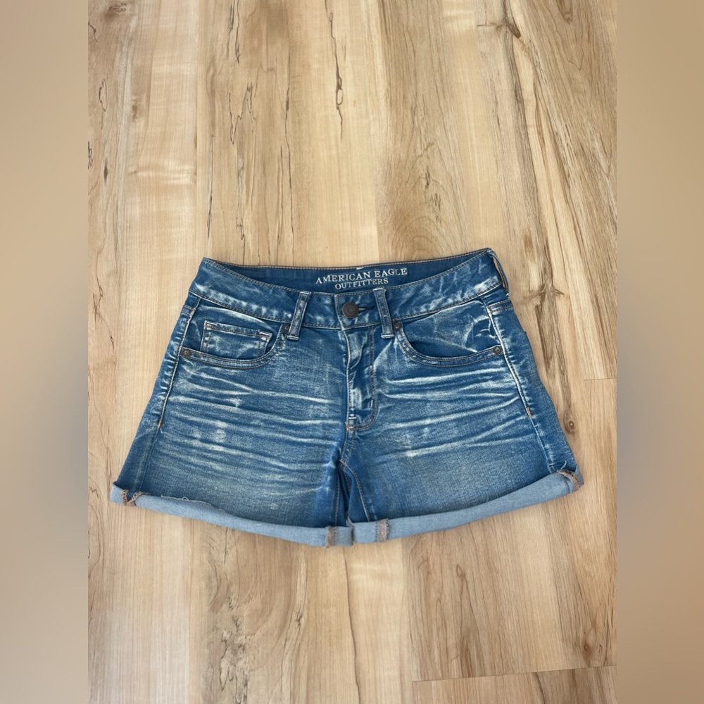 American Eagle Midi Super Stretch Shorts